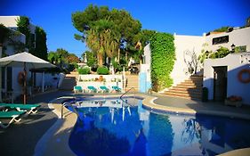 Villa Columbus Rooms And Restaurant